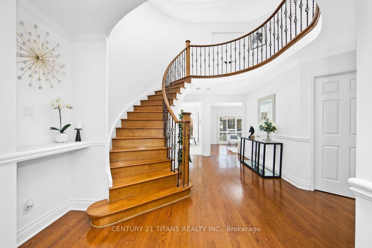 1692 Baymill Court • Mississauga, ON photo 6