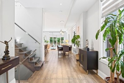 36B Pine Avenue N • Mississauga, ON photo 4