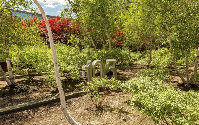 105 The Queens Way photo 2