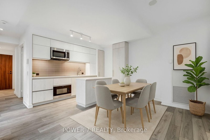 21 Park St E photo 5
