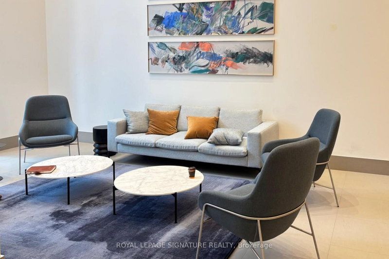 430 Square One Dr photo 3