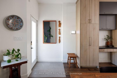 12 Strickland Avenue • Toronto, ON photo 8