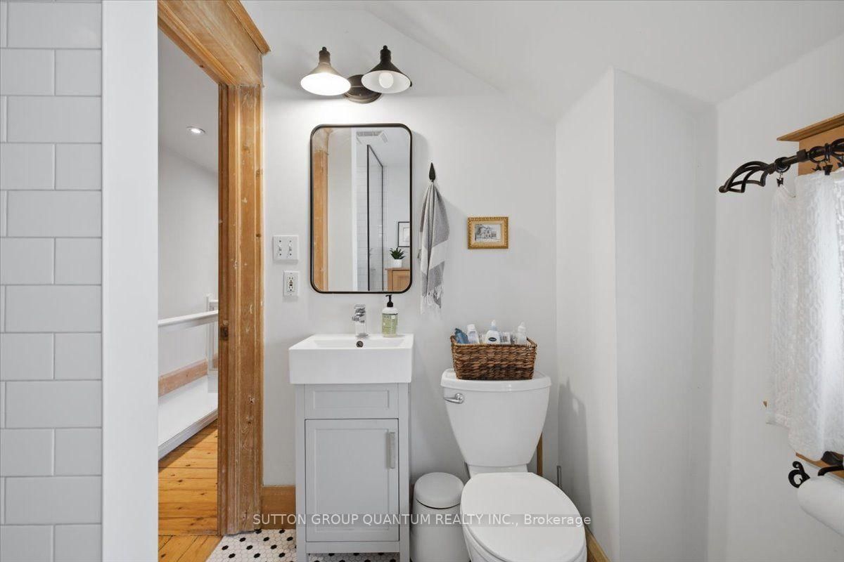137 Chisholm Street • Oakville, ON photo 32