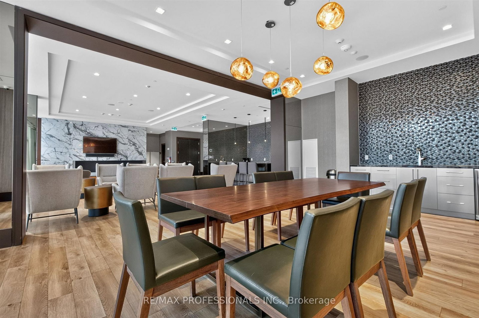 4208 Dundas Street W • #609 • Toronto, ON photo 26