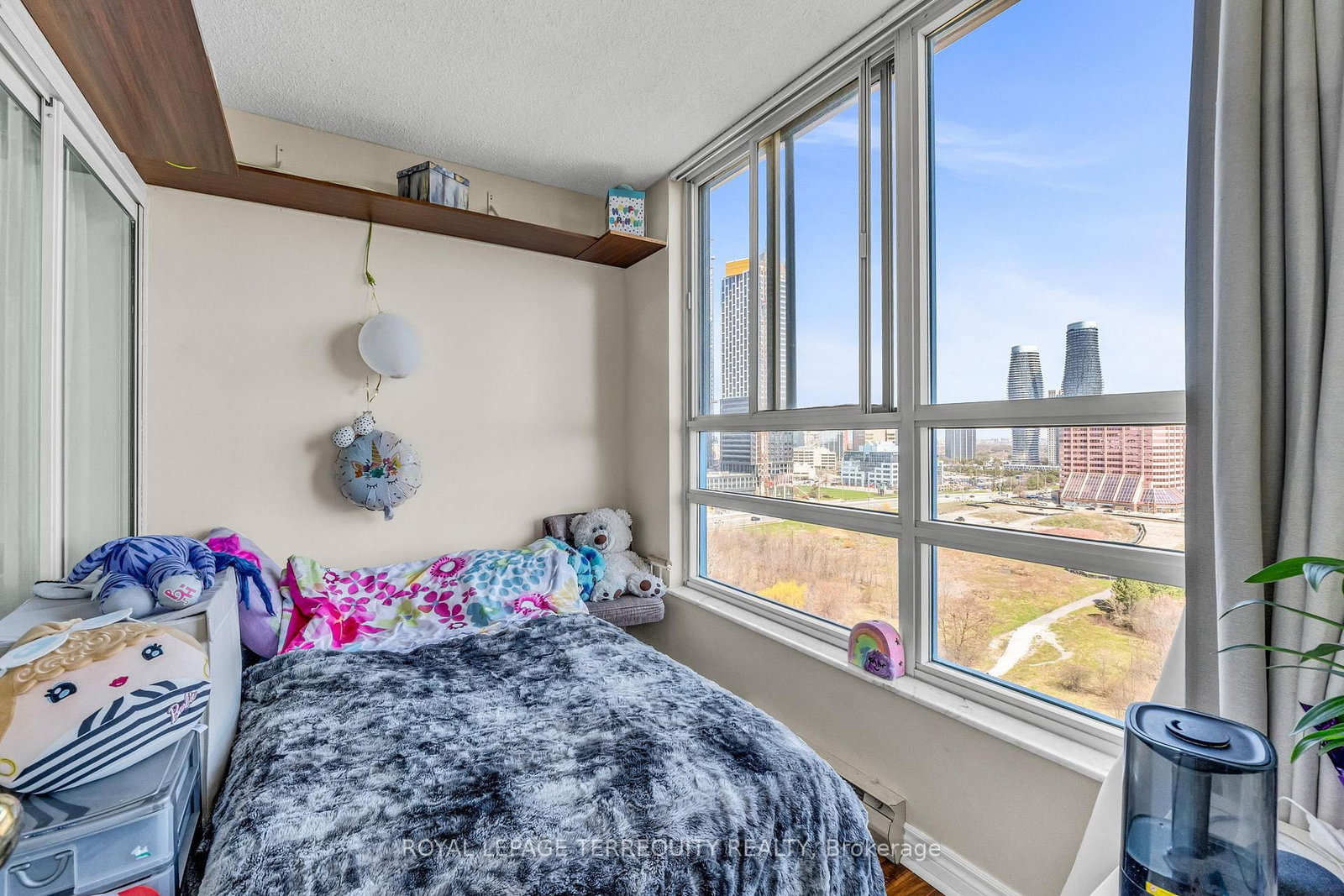 250 Webb Drive • #1512 • Mississauga, ON photo 22