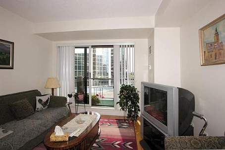 502 - 2 Aberfoyle Cres, Toronto, M8X2Z8 | Image 2