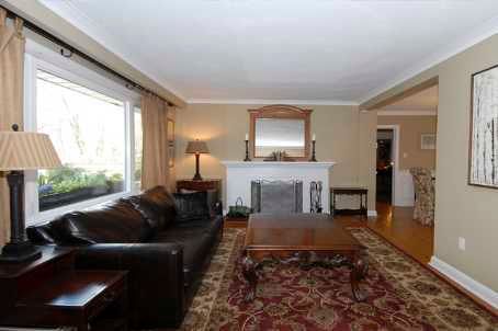 993 Porcupine Ave, Mississauga, L5H3K6 | Image 2