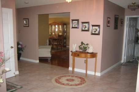 4468 Ashley Ave, Mississauga, L5R2A2 | Image 2