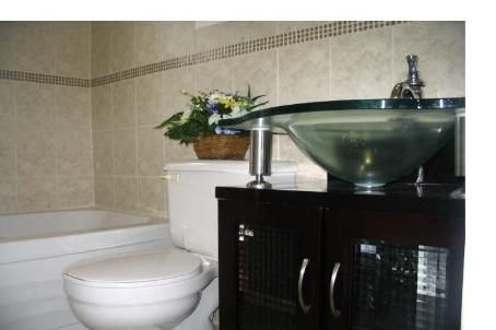 640 Runnymede Rd, Toronto, M6S3A2 | Image 3