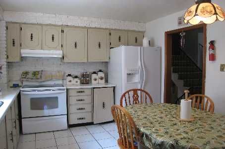 137 Beech St, Brampton, L6V2Z2 | Image 3