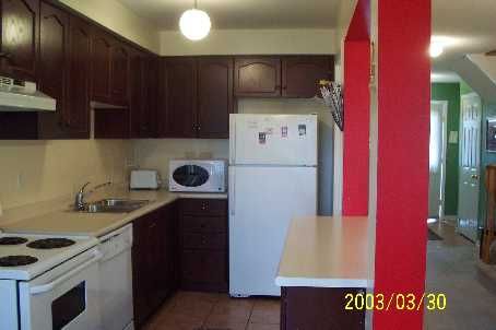 25 Tinsmith St, Brampton, L7A1N1 | Image 2