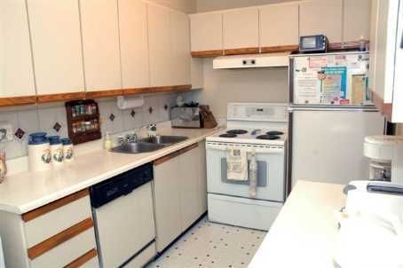 1309 - 240 Scarlett Rd, Toronto, M6N4X4 | Image 3