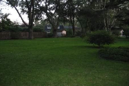 2014 Lakeshore Rd W, Oakville, L6L1G7 | Image 3