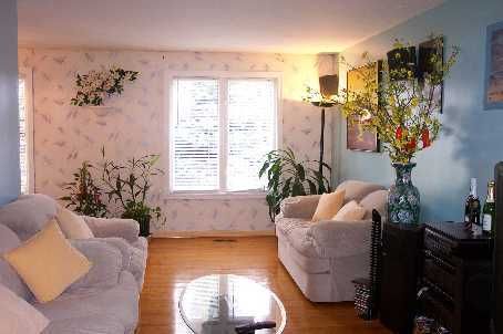 69 Fletcherdon Cres, Toronto, M3N1S2 | Image 2