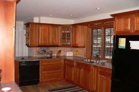 3 Newton Dr, Orangeville, L9W3E3 | Image 2