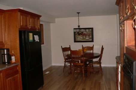 3 Newton Dr, Orangeville, L9W3E3 | Image 3