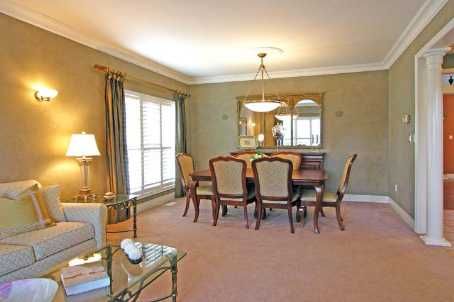 2324 Hilltop Lane, Oakville, L6M3M8 | Image 3