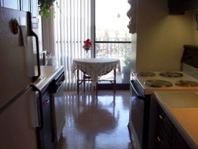 504 - 1333 Bloor St E, Mississauga, L4Y3T6 | Image 3