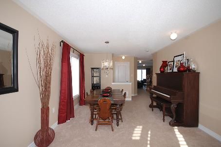 161 Mccready Dr, Milton, L9T0V2 | Image 2