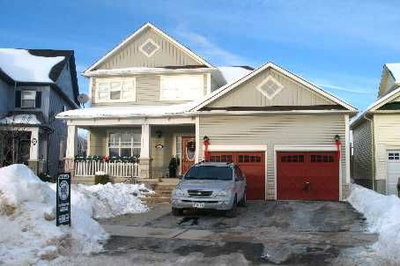 Detached House sold at 37 Hurst Street, Halton Hills, Ontario, L7J2Z9 - Acton - MLS: W1547671