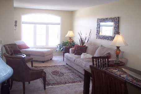 3378 Redpath Circ, Mississauga, L5N8R1 | Image 3