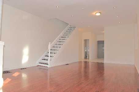 1383 Lansdowne Ave, Toronto, M6H3Z9 | Image 2
