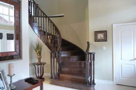 46 Purebrook Cres, Brampton, L6P2L5 | Image 3