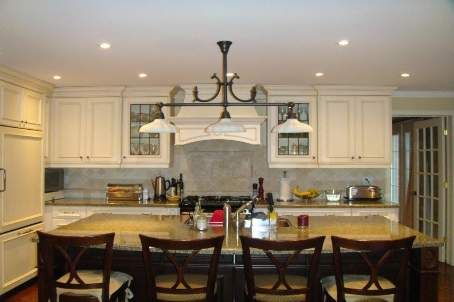 5439 Planters Wood Crt, Mississauga, L5M5V6 | Image 3