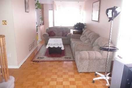 102 Bunchberry Way, Brampton, L6R2Eb | Image 2