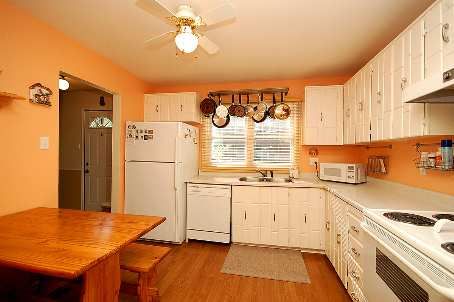 12 - 2825 Gananoque Dr, Mississauga, L5N1V6 | Image 2