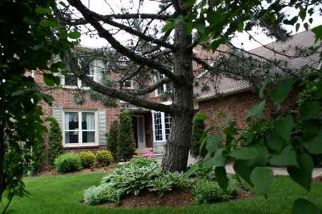 4008 Powderhorn Crt, Mississauga, L5L3C4 | Image 2