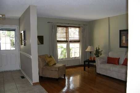 56 - 2272 Mowat Ave, Oakville, L6H5L8 | Image 3