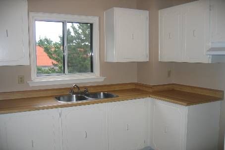 51 Mcmullen Cres, Brampton, L6S3M2 | Image 3