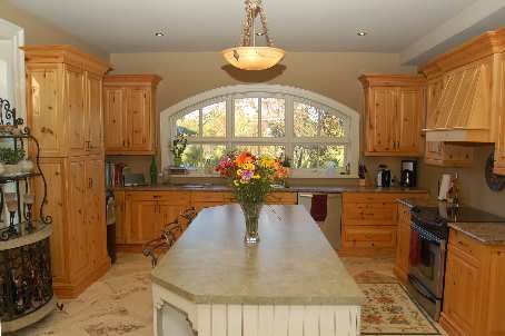 16089 Shaws Creek Rd, Caledon, L7C1V9 | Image 2