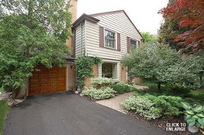 Detached House sold at 99 Dunedin Drive, Toronto, Ontario, M8X2K8 - Kingsway South - MLS: W1671623