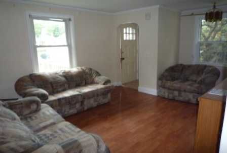 1035 Truman Ave, Oakville, L6H1Y7 | Image 2