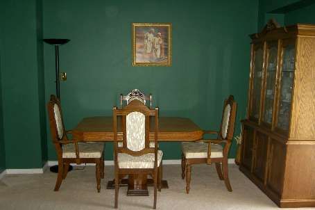 10 Mullis Cres, Brampton, L6Y4T3 | Image 3