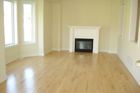 54 Iceland Poppy Tr, Brampton, L7A0N1 | Image 3