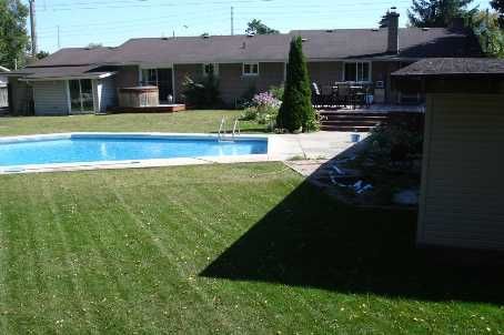 71 Premium Way, Mississauga, L5B1A1 | Image 2