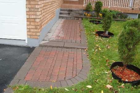 4493 Longmoor Rd, Mississauga, L5M4H6 | Image 3