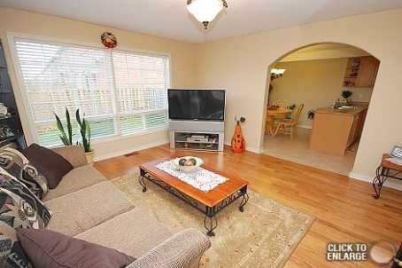 1457 Clark Blvd, Milton, L9T 6M | Image 2