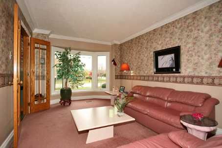 6200 Osprey Blvd, Mississauga, L5N5W4 | Image 2