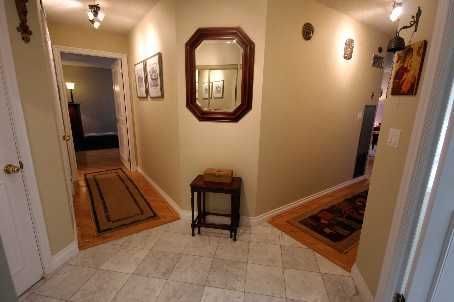 2808 - 1 Palace Pier Crt, Toronto, M8V3W9 | Image 2