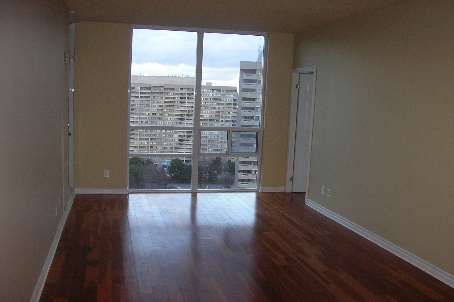 1702 - 3504 Hurontario St, Mississauga, L5B1P2 | Image 2