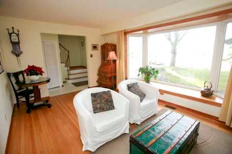 30 Allendale Rd, Brampton, L6W2Y8 | Image 2