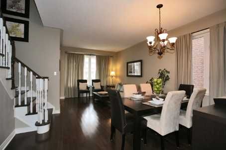 3034 Portree Cres, Oakville, L6M5C4 | Image 2