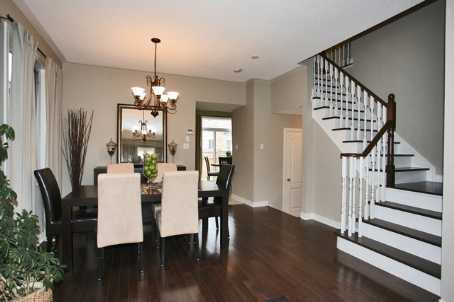 3034 Portree Cres, Oakville, L6M5C4 | Image 3