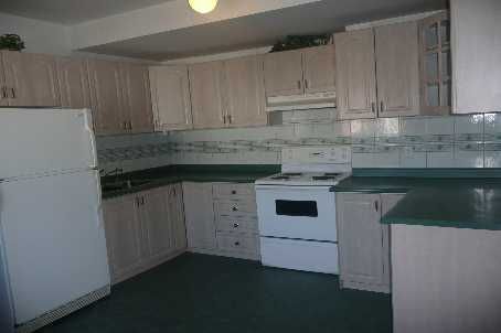 3090 Churchill Ave, Mississauga, L4T1R5 | Image 3