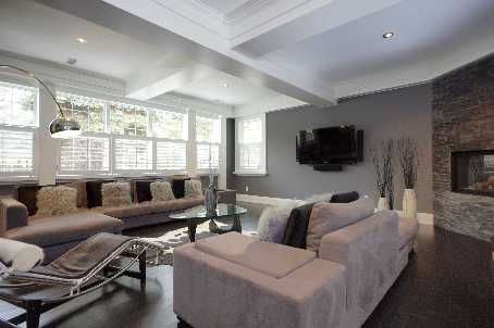 115 Charnwood Dr, Oakville, L6J5G8 | Image 3