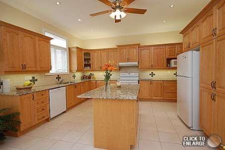 5 Farina Dr, Brampton, L6P0E3 | Image 3